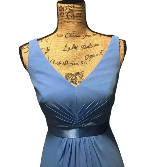 Sky Blue David's Bridal Bridesmaid Gown Size 2 - Picture 2 of 4